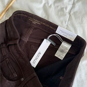 NWT Brown Chico’s So Slimming Girlfriend Ankle Jeans in Women’s 00R